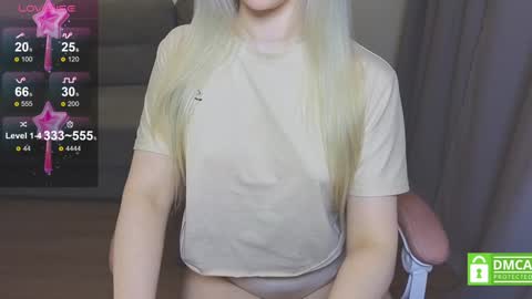 My name is Casey... Nice to meet you  I will be happy to have funthumbs up please its important online show from January 22, 2025, 1:21 pm