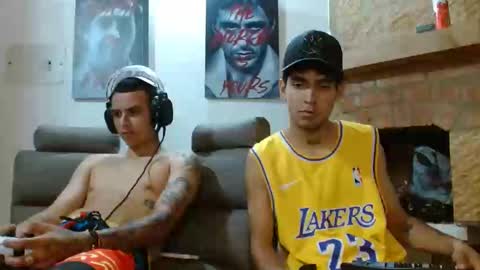 Snapshot of cash_master_nino chatting on February 5, 2025, 11:06 pm master Nino online show from February 5, 2025, 11:06 pm