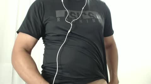 cashmastermuscle77 online show from February 7, 2025, 8:31 pm