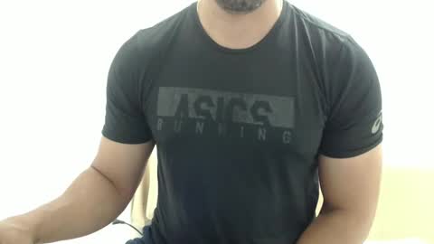 cashmastermuscle77 online show from October 26, 2025, 2:01 pm