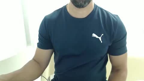 Snapshot of cashmastermuscle77 chatting on February 3, 2026, 10:59 pm cashmastermuscle77 online show from February 3, 2026, 10:59 pm