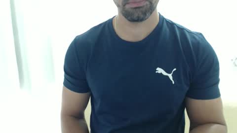 Snapshot of cashmastermuscle77 chatting on February 8, 2026, 11:24 am cashmastermuscle77 online show from February 8, 2026, 11:24 am