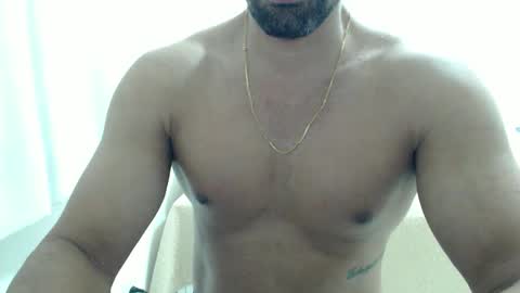 Snapshot of cashmastermuscle77 chatting on February 9, 2026, 1:53 am cashmastermuscle77 online show from February 9, 2026, 1:53 am