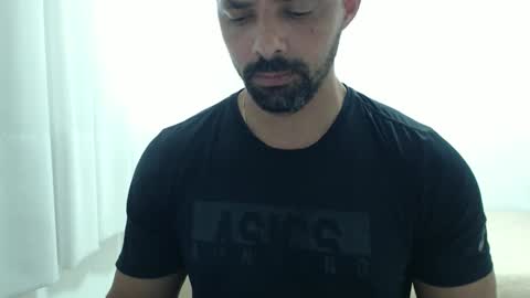 Snapshot of cashmastermuscle77 chatting on February 13, 2026, 10:22 am cashmastermuscle77 online show from February 13, 2026, 10:22 am