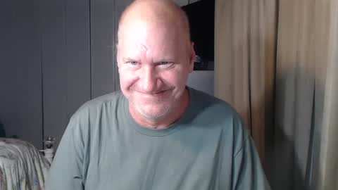 CasinoCam online show from October 14, 2025, 7:20 am