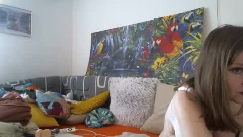 Snapshot of cassandra191 chatting on February 18, 2025, 1:33 pm Cassandra online show from February 18, 2025, 1:33 pm