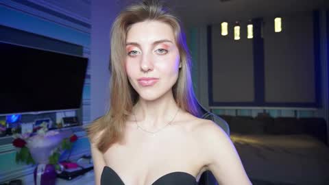 Seductress Cassia  FINDOM AND SADISM  NO NUDE online show from September 14, 2025, 7:35 pm