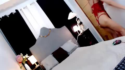 CASSIE online show from November 8, 2025, 7:01 pm