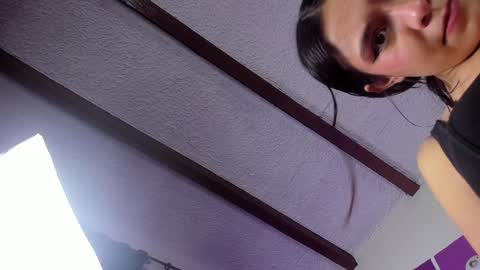 Snapshot of cassie_jones1 chatting on February 3, 2025, 3:20 am Cassie Jones online show from February 3, 2025, 3:20 am