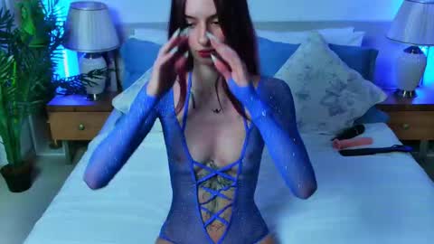 Cassie online show from December 19, 2025, 7:32 pm