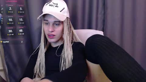 Snapshot of cassiemich chatting on December 17, 2024, 4:43 pm Cassie online show from December 17, 2024, 4:43 pm