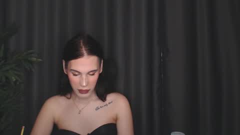 Cassie online show from May 29, 2026, 1:42 pm