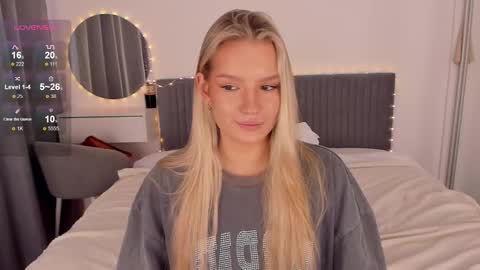 Snapshot of cassietyler chatting on February 16, 2026, 12:56 pm Angel 3 online show from February 16, 2026, 12:56 pm