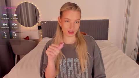 Snapshot of cassietyler chatting on March 1, 2026, 10:39 am Angel 3 online show from March 1, 2026, 10:39 am