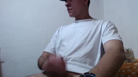 Snapshot of casteryx chatting on February 7, 2025, 4:27 am Juan online show from February 7, 2025, 4:27 am