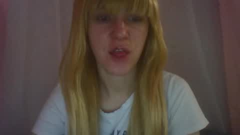 Snapshot of cat_2019 chatting on December 22, 2024, 11:31 pm cat_2019 online show from December 22, 2024, 11:31 pm