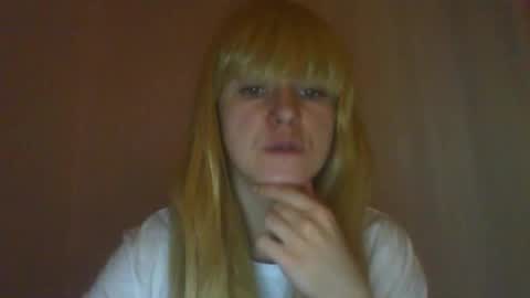 Snapshot of cat_2019 chatting on March 5, 2025, 11:38 pm cat_2019 online show from March 5, 2025, 11:38 pm