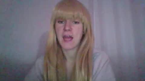 Snapshot of cat_2019 chatting on October 17, 2025, 9:39 pm cat_2019 online show from October 17, 2025, 9:39 pm