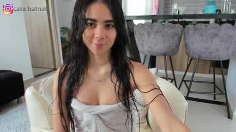 Snapshot of cata_batnati chatting on February 27, 2025, 4:10 pm Catalina online show from February 27, 2025, 4:10 pm