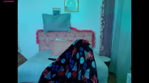 cata_saeeenz0 online show from April 27, 2026, 5:05 am