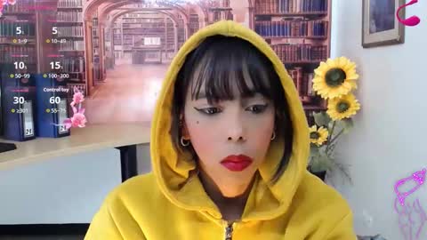 Snapshot of catalella_ar chatting on October 19, 2025, 3:07 am Queen Catalella online show from October 19, 2025, 3:07 am