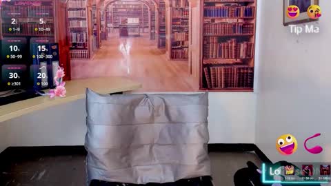 Snapshot of catalella_ar chatting on December 18, 2025, 3:23 am Queen Catalella online show from December 18, 2025, 3:23 am