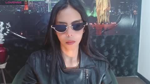 Queen Catalella online show from April 12, 2026, 3:22 am