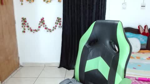 isabel online show from January 23, 2025, 1:24 pm