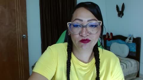 isabel online show from March 4, 2025, 9:29 am