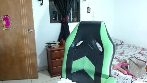 isabel online show from September 9, 2025, 8:47 am