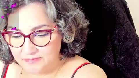 cataleya  online show from November 28, 2025, 9:56 am