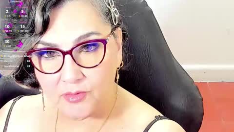Snapshot of cataleya_mom_ chatting on February 3, 2026, 9:36 am cataleya online show from February 3, 2026, 9:36 am