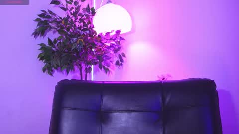 Catalina lovers online show from January 31, 2026, 7:11 pm