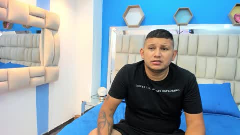 Jhon and Catalina online show from October 23, 2025, 12:26 pm