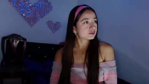 Catalina Durango  online show from April 26, 2026, 9:56 pm