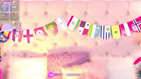 Snapshot of caterinaromano_ chatting on July 1, 2026, 7:13 pm CaterinaRomano online show from July 1, 2026, 7:13 pm