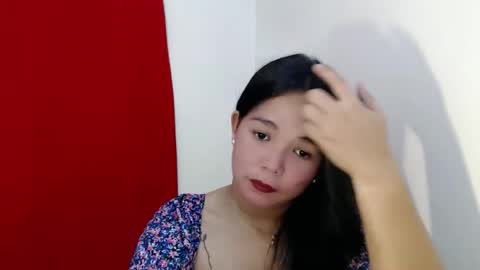 cathera121698 online show from October 8, 2025, 2:20 am