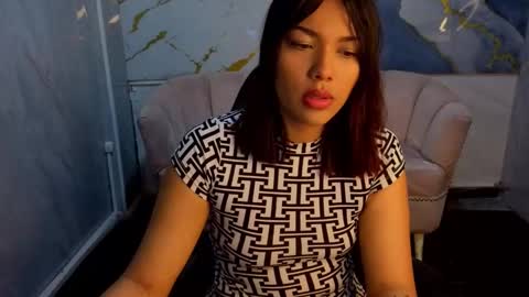 Snapshot of catherine_b_ chatting on November 1, 2025, 8:33 pm catherin online show from November 1, 2025, 8:33 pm