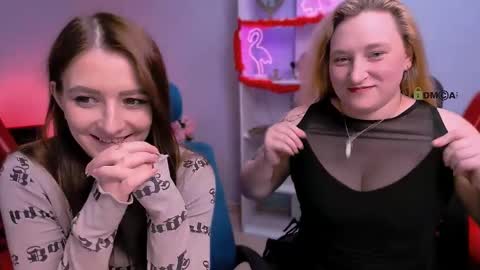 Snapshot of catherine_kitty chatting on February 23, 2025, 4:13 pm Catherine online show from February 23, 2025, 4:13 pm