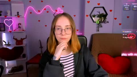 Snapshot of catherine_kitty chatting on April 11, 2026, 7:18 pm Catherine online show from April 11, 2026, 7:18 pm