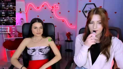Snapshot of catherine_kitty chatting on April 17, 2026, 7:17 pm Catherine online show from April 17, 2026, 7:17 pm