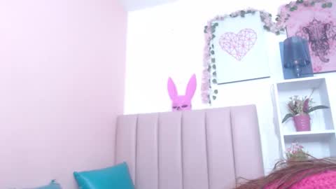 catherinehot707rs online show from September 13, 2025, 3:28 am