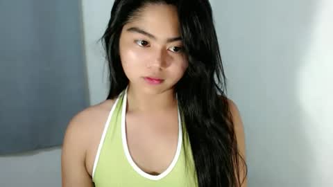 cathy_ho online show from December 15, 2025, 3:05 pm