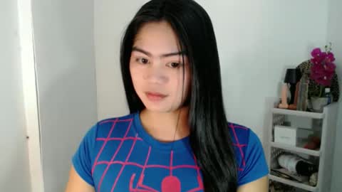 cathy_ho online show from February 25, 2026, 1:54 pm