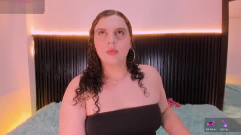 Catleya  Noire online show from May 18, 2026, 11:10 pm