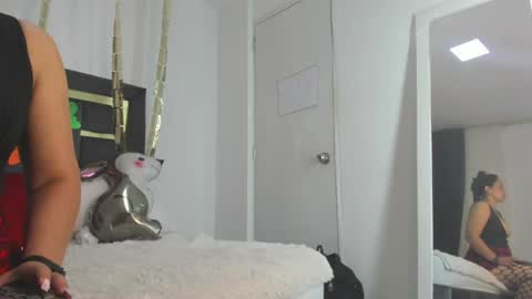 Catleya online show from April 1, 2026, 12:28 pm