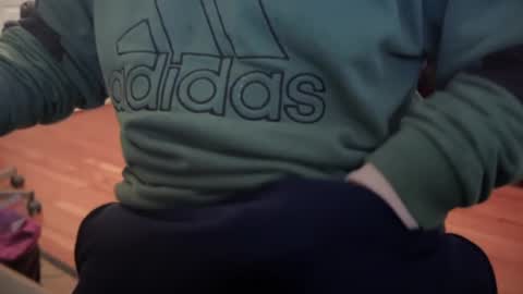 catmandoo21001 online show from March 3, 2025, 10:52 pm