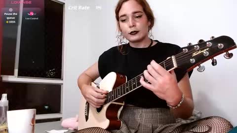 Catalina Restrepo online show from November 19, 2025, 12:10 am