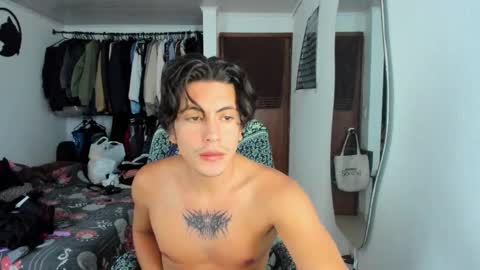 catnuaa online show from December 24, 2024, 9:11 pm