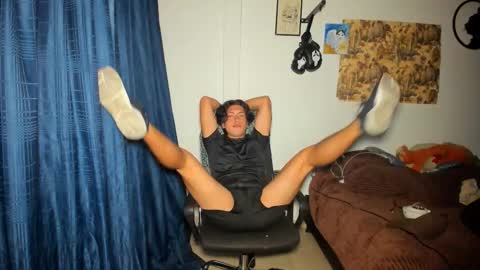 catnuaa online show from January 8, 2025, 2:57 am